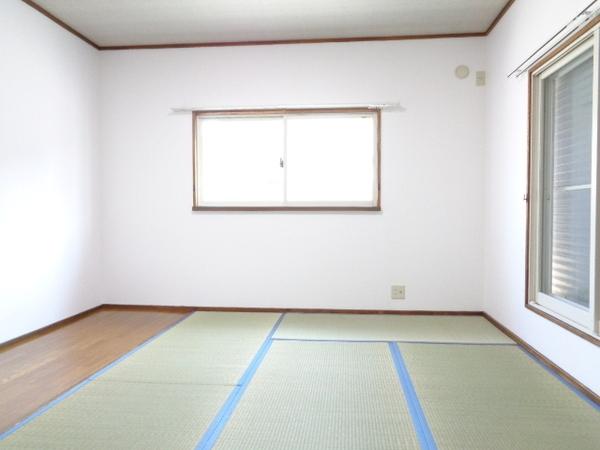 春日貸家
