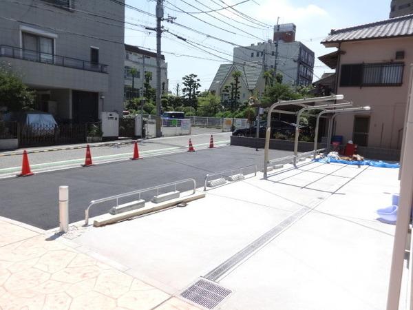 ヴェルデ アッカ(駐車場)