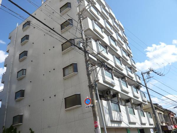 パウゼ河内長野駅前