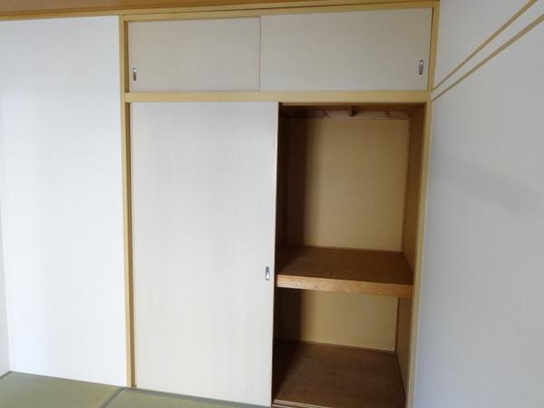 シャルムハイツ　Ａ棟