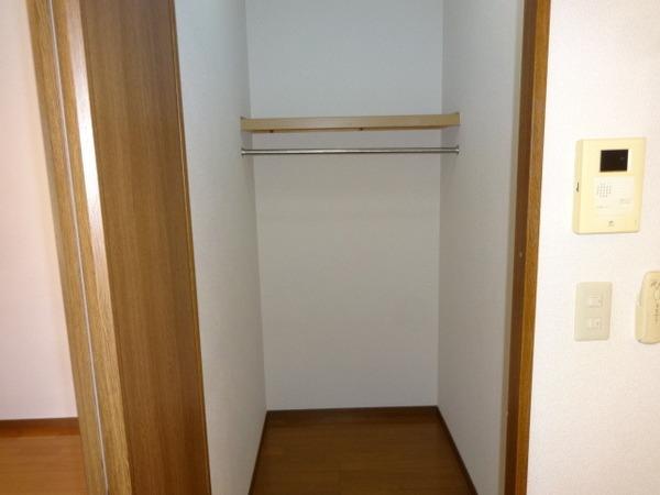 アンプルールクラージュmontvert