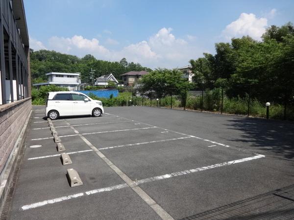 アンプルールクラージュmontvert