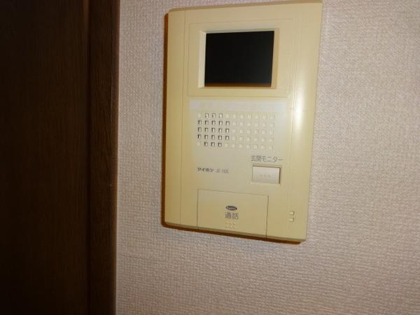 アンプルールクラージュmontvert