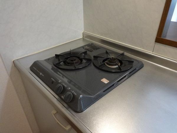 アンプルールクラージュmontvert