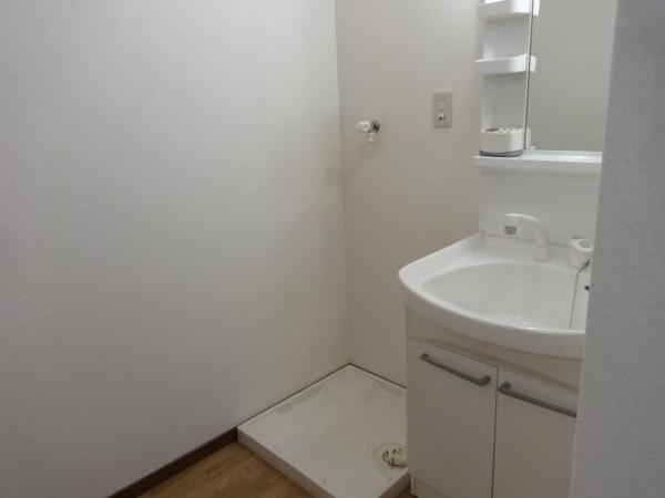 アンプルールクラージュmontvert