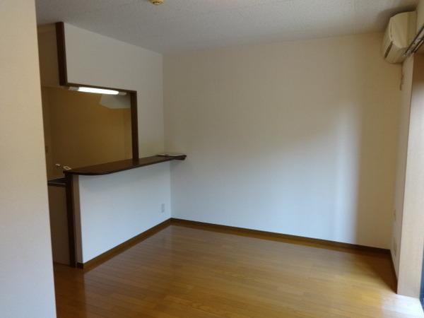 アンプルールクラージュmontvert