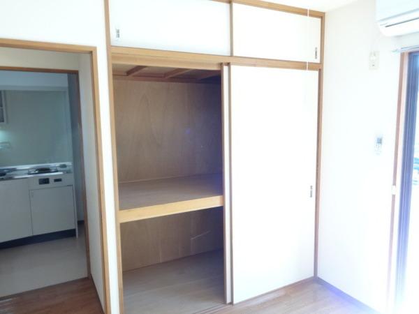 バイオレット輝