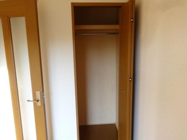 COZYHOUSE，GUMINOKI