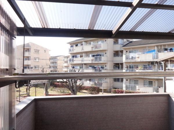 西板持町２丁目貸家