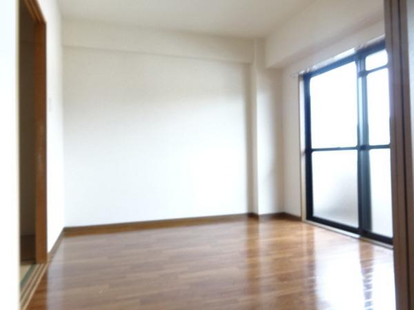 リーヴァ三日市