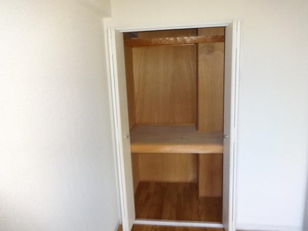 メゾンアザレア