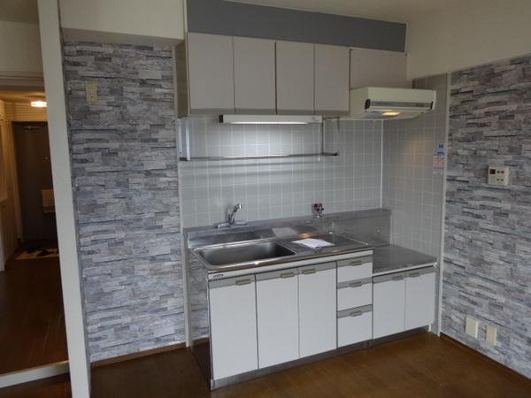 メゾンアザレア