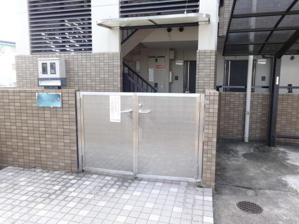キャッスル山村　Ａ棟