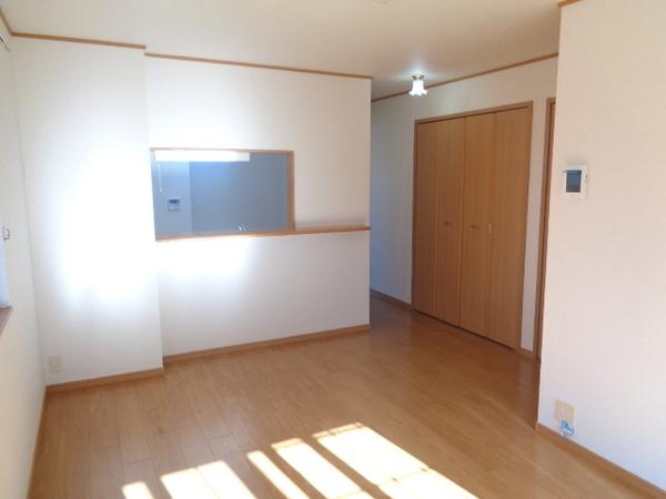 シェーネ　エレガンシア