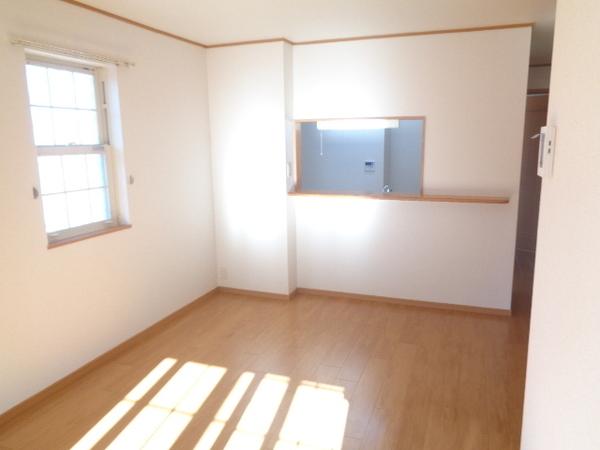 シェーネ　エレガンシア