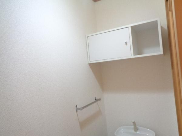 シェーネ　エレガンシア