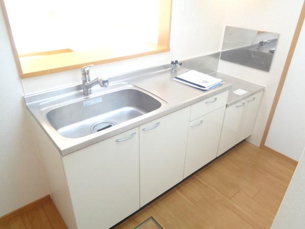 シェーネ　エレガンシア