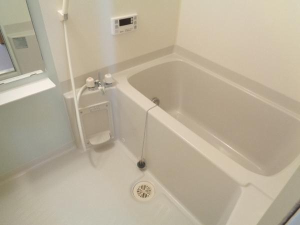 シェーネ　エレガンシア