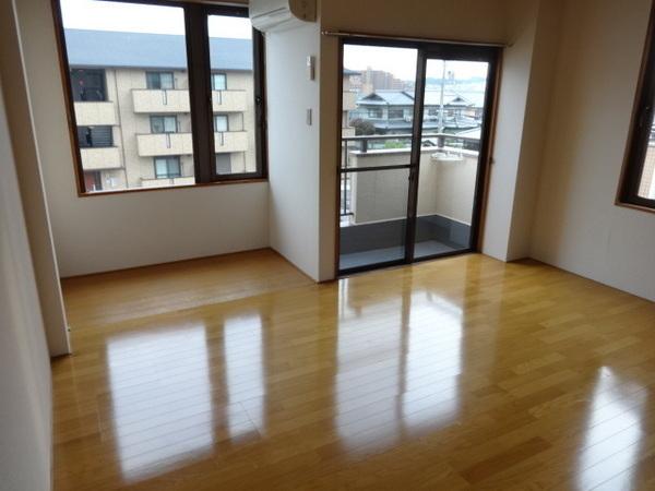 ニューハイツ松川