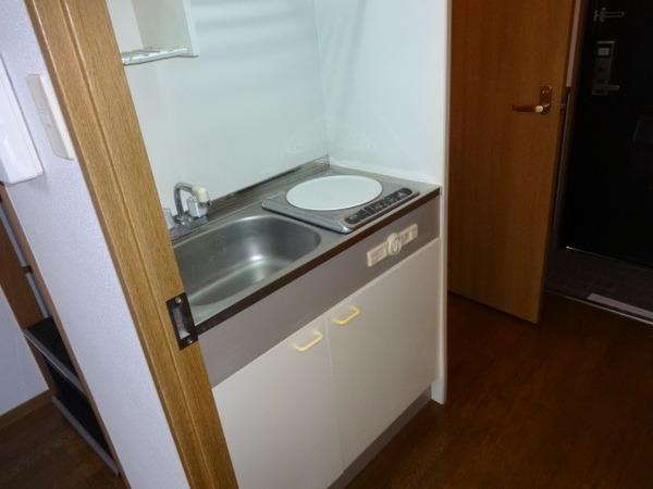 ベルメゾン一須賀　１号館