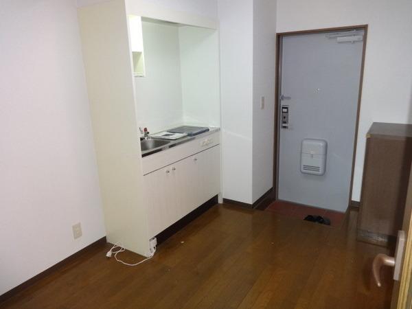 ベルメゾン一須賀　２号館