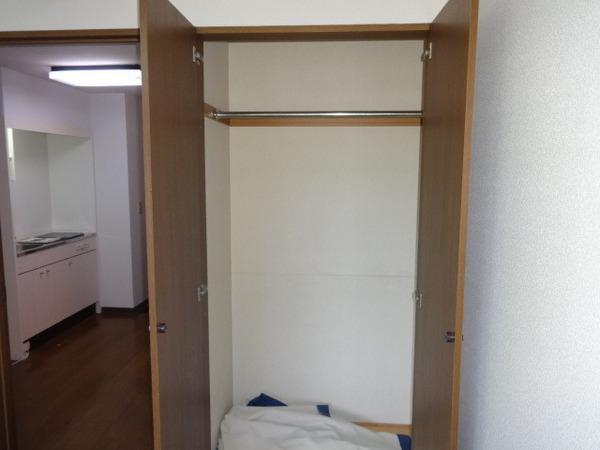 ベルメゾン一須賀　２号館