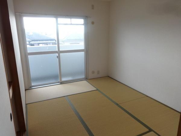 ラフィーネ壱番館