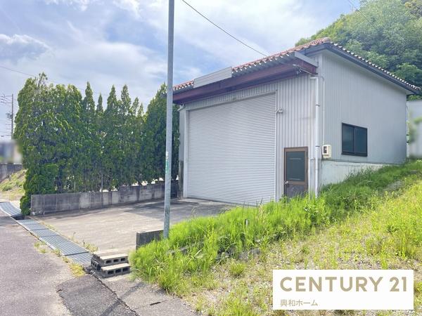 岩崎町南口倉庫
