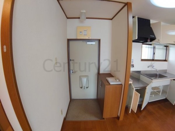 弥栄マンション(玄関)