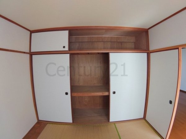 弥栄マンション(収納)