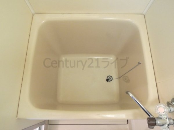 秀明ハイツ2