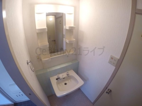 秀明ハイツ2