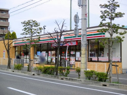 丸橋町貸家(セブンーイレブン西宮能登町店)