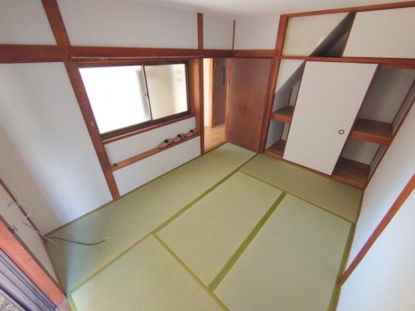 米谷2丁目戸建