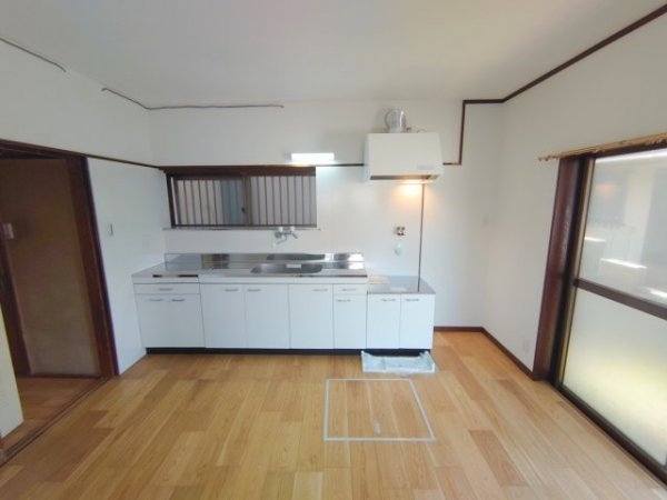 米谷2丁目戸建