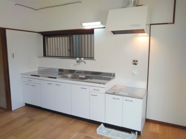 米谷2丁目戸建