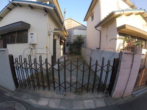 満寿美町貸家