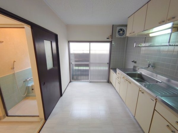 伏原町連棟貸家