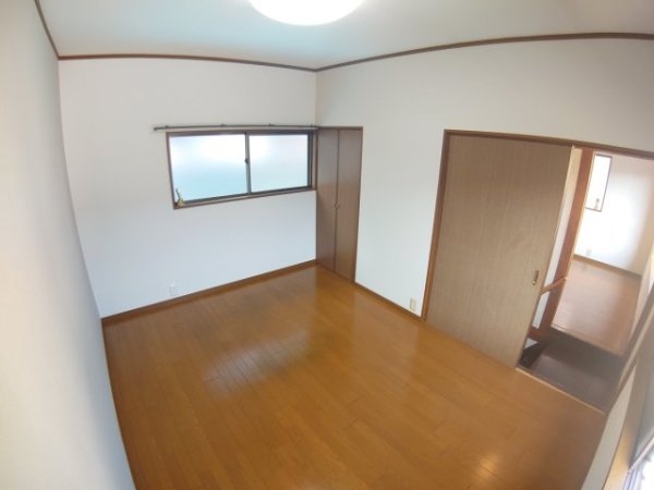 石橋4丁目貸家