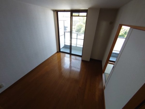 ボヌール清荒神(寝室)