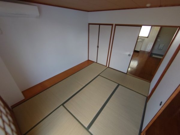 ボヌール清荒神(寝室)