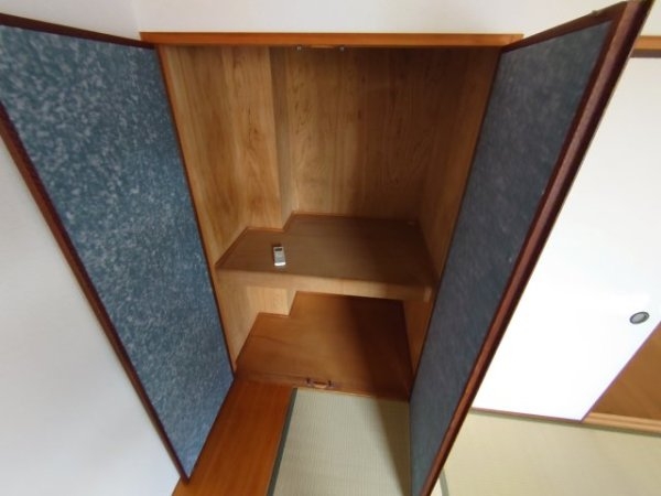 ボヌール清荒神(収納)