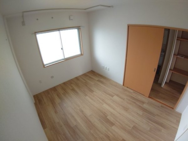 池田市緑丘２丁目のマンション