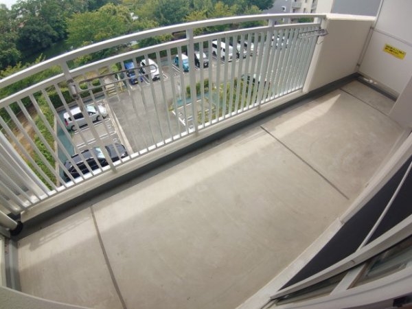 池田市緑丘２丁目のマンション