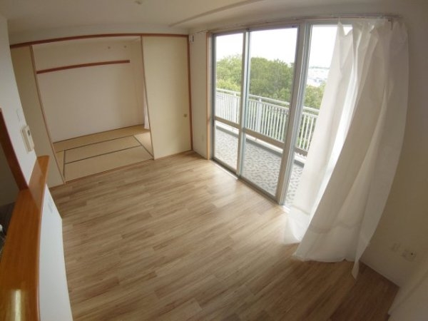 池田市緑丘２丁目のマンション