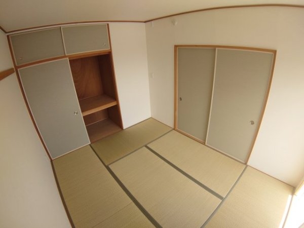 池田市八王寺１丁目のマンション