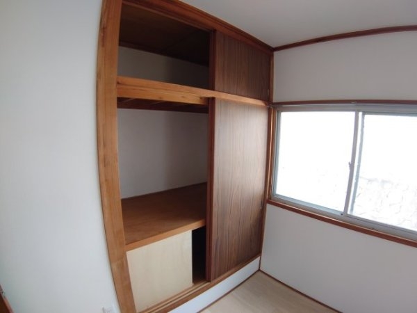 池田市綾羽２丁目のテラスハウス
