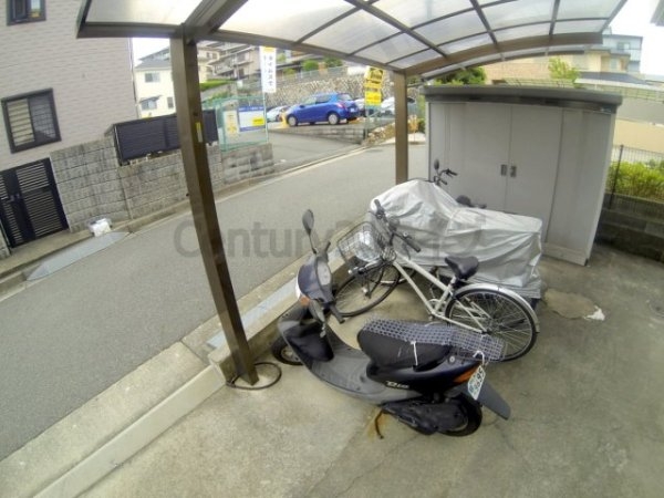 宝塚市売布３丁目のマンション