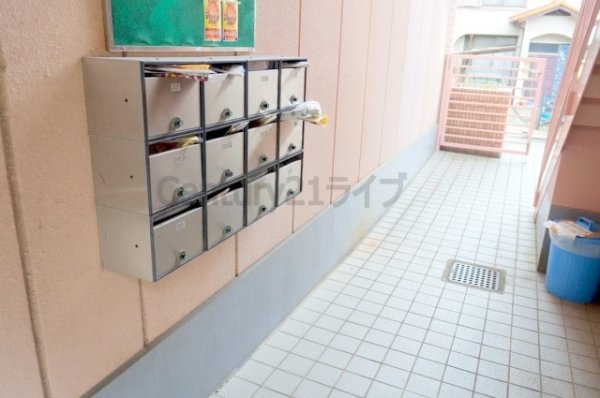 宝塚市泉町のマンション