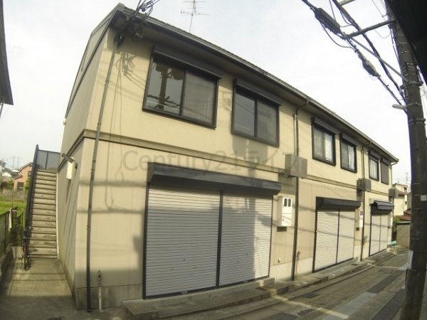 宝塚市清荒神３丁目のアパート